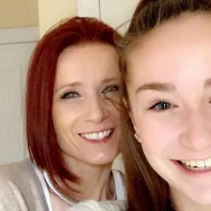 Meet your Posher, Ewa